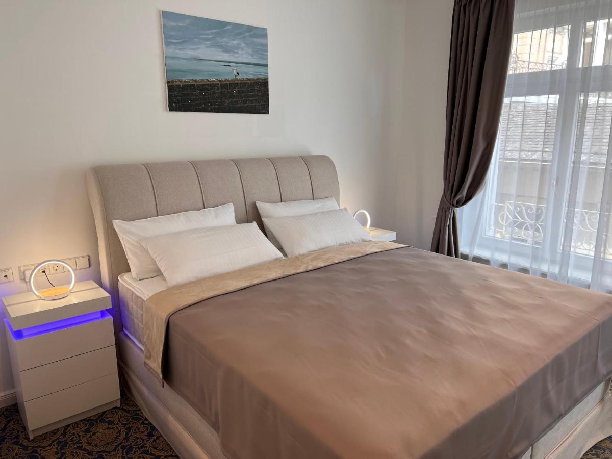 Art Hotel House One Baden-Baden Ngoại thất bức ảnh