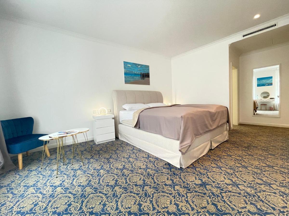 Art Hotel House One Baden-Baden Ngoại thất bức ảnh