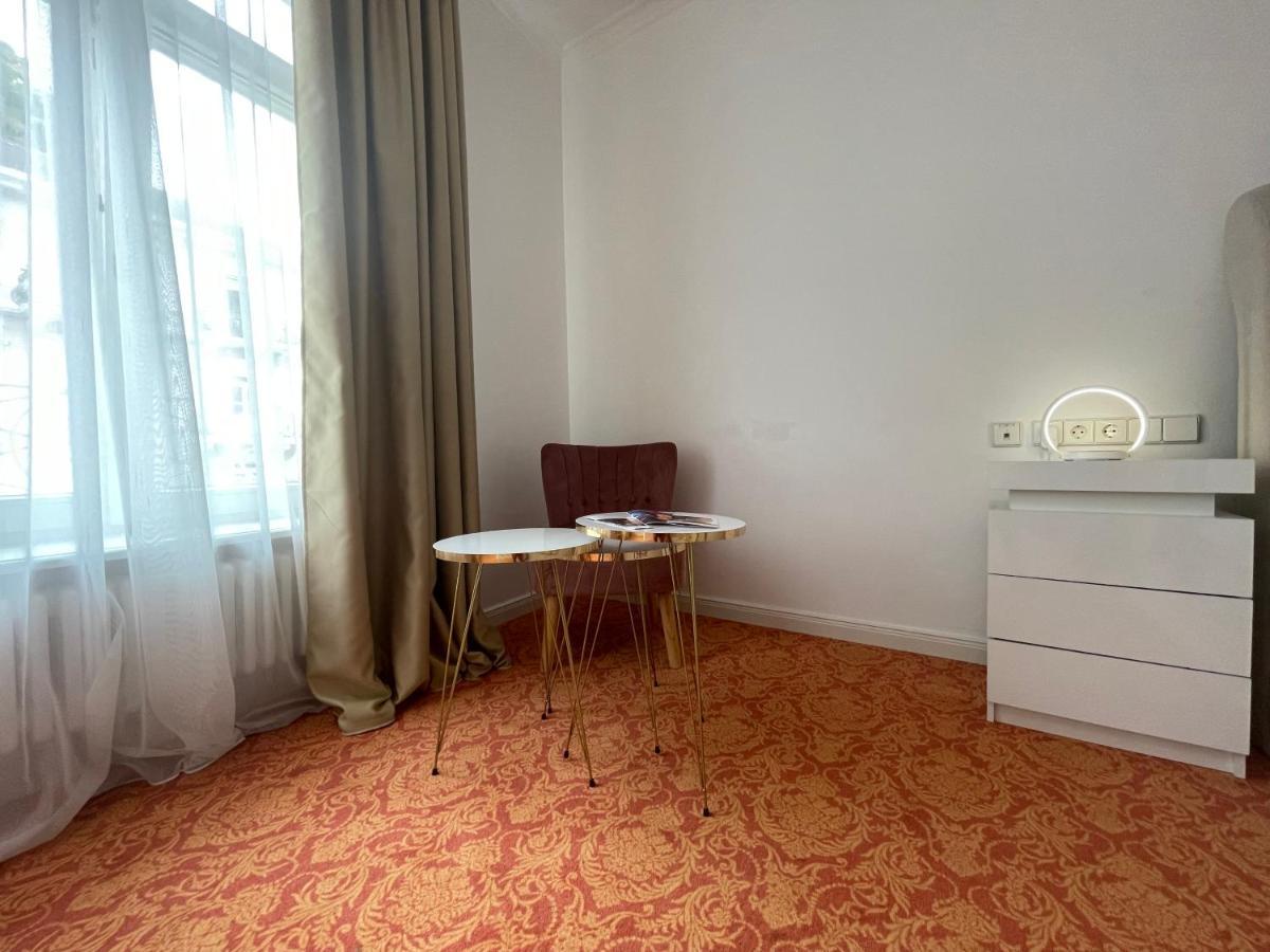 Art Hotel House One Baden-Baden Ngoại thất bức ảnh