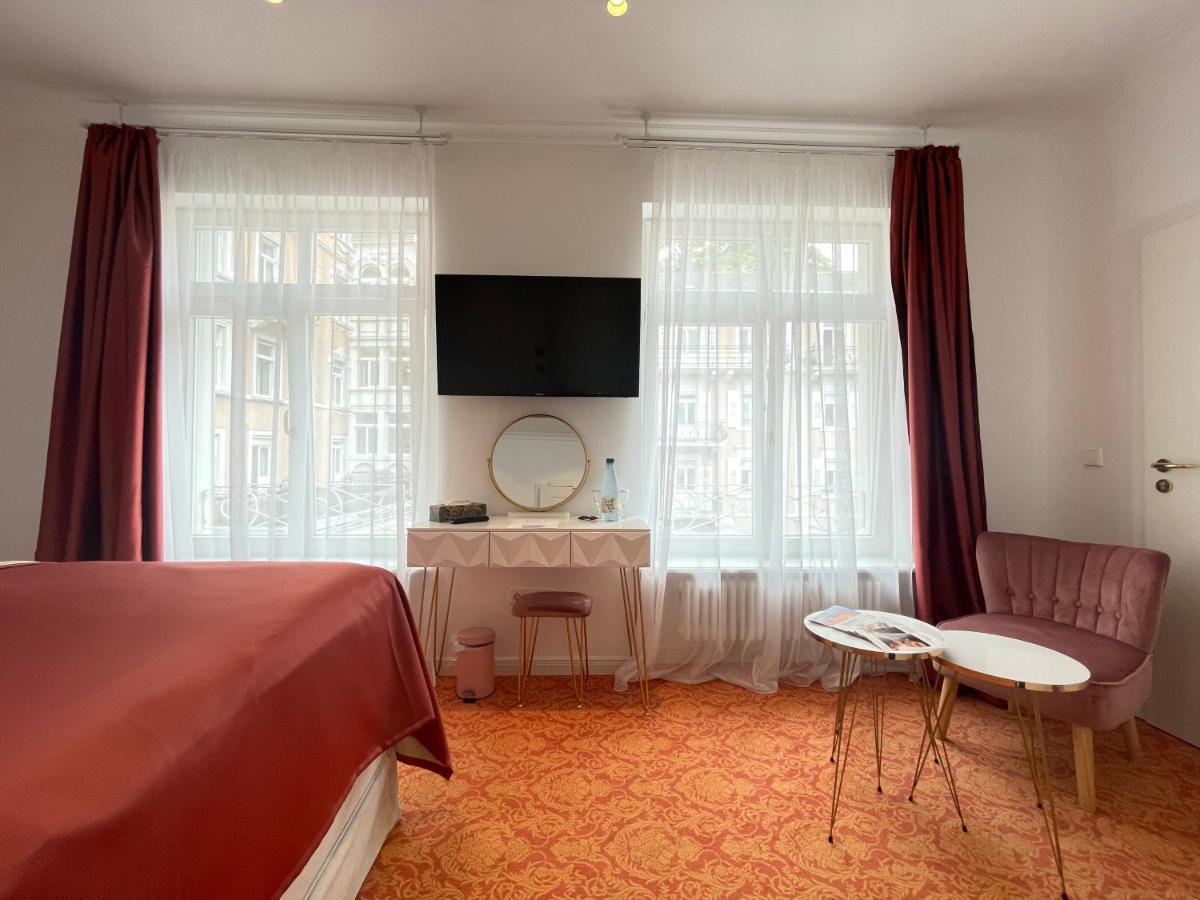 Art Hotel House One Baden-Baden Ngoại thất bức ảnh