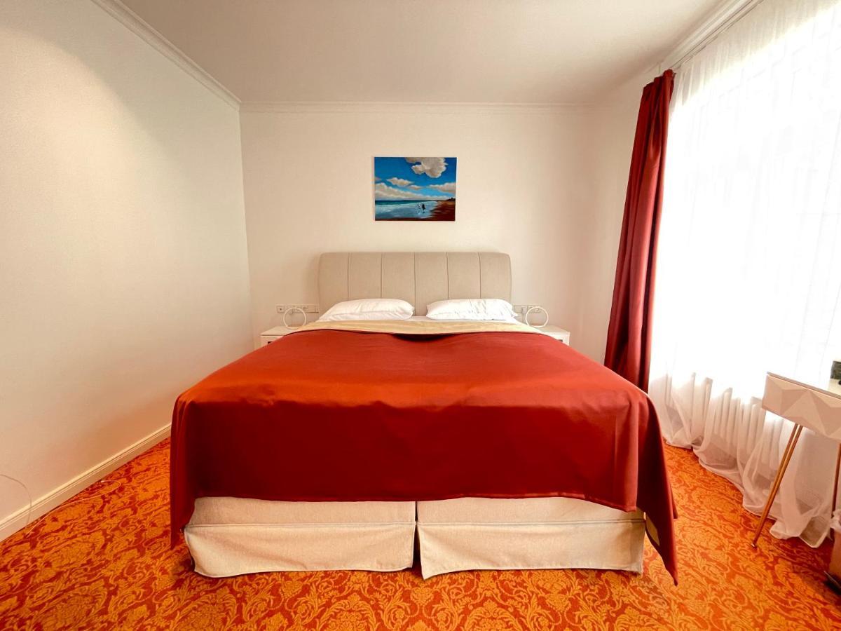 Art Hotel House One Baden-Baden Ngoại thất bức ảnh