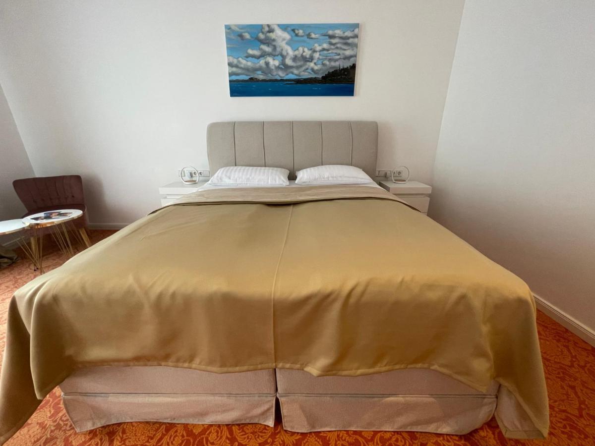 Art Hotel House One Baden-Baden Ngoại thất bức ảnh